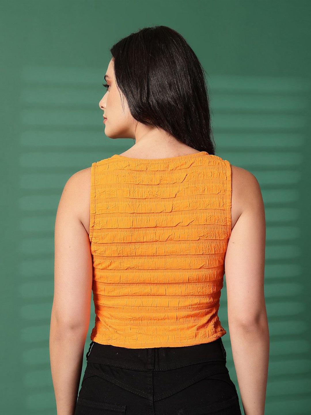 Women Tie-Up Neck Crop Top